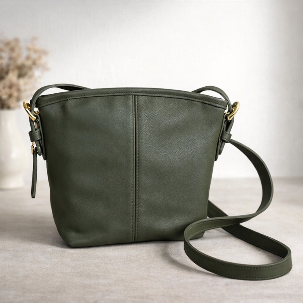 Vintage Coach Soho Mini Olive Green Leather Crossbody with Gold Hardware